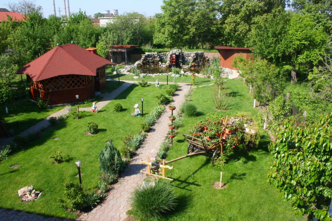Pension Delia Gardens Timisoara Exterior foto